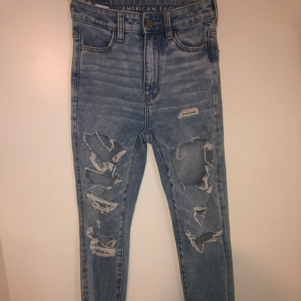 American Eagle Ripped jeans